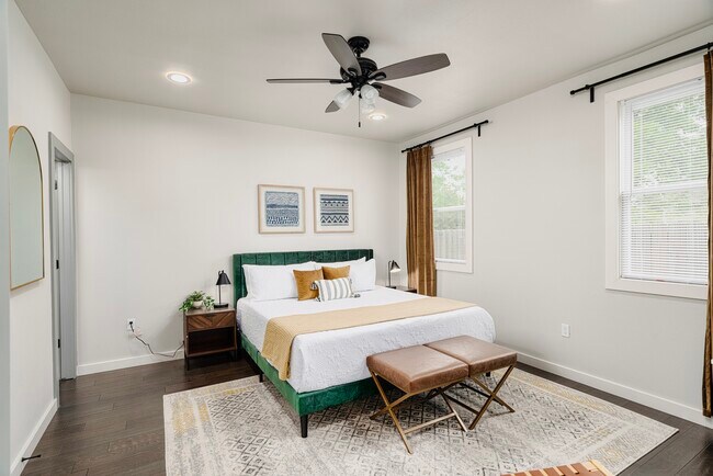 Foto del edificio - 419 N Hackberry St