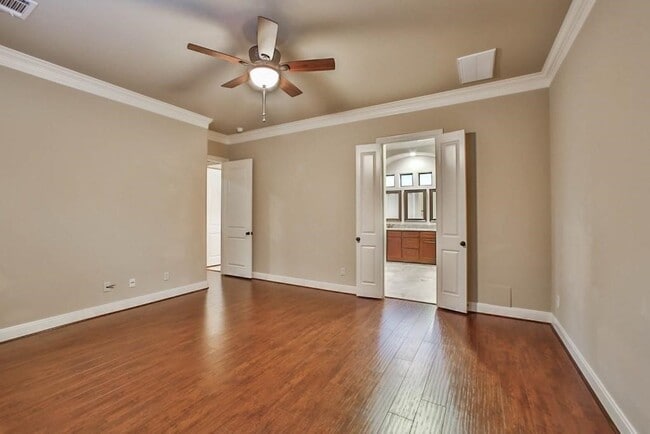 Building Photo - 11005 Upland River Dr