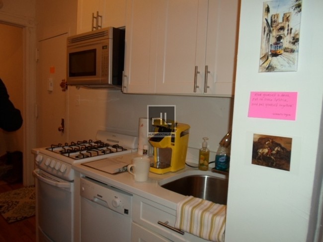 Foto del edificio - East 81st Street