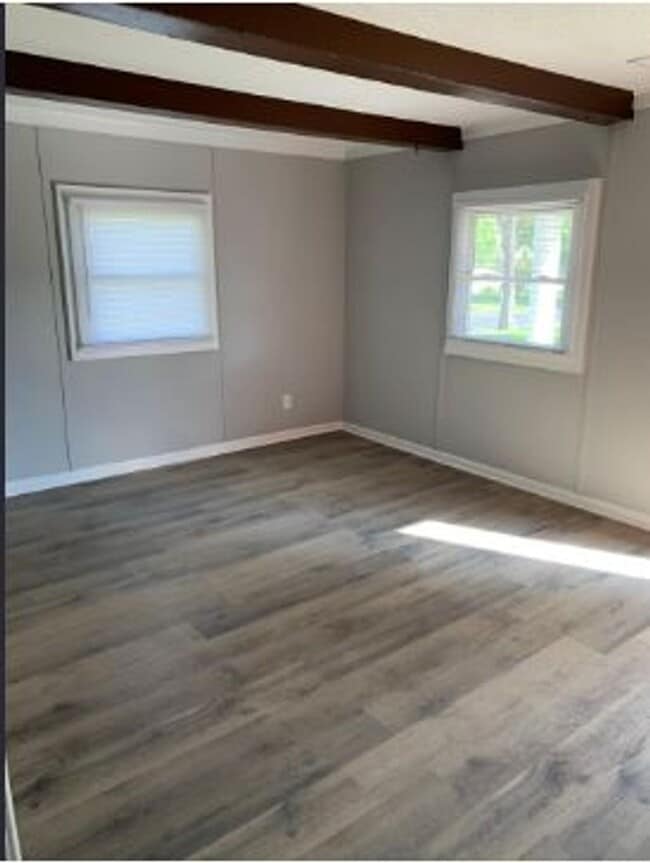 Photo - 1038 Marcellus Dr House