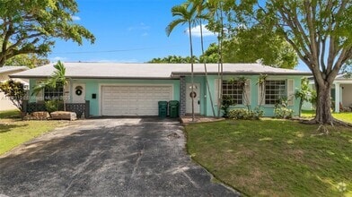 Building Photo - 8985 SW 149th Terrace