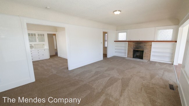 Building Photo - 802-806 Sutter St