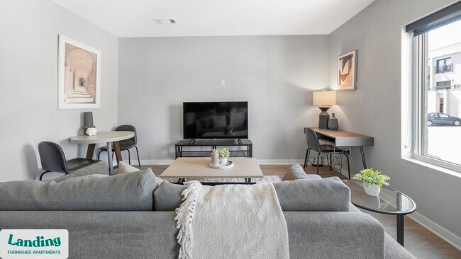 Foto del edificio - 5040 Linbar Dr