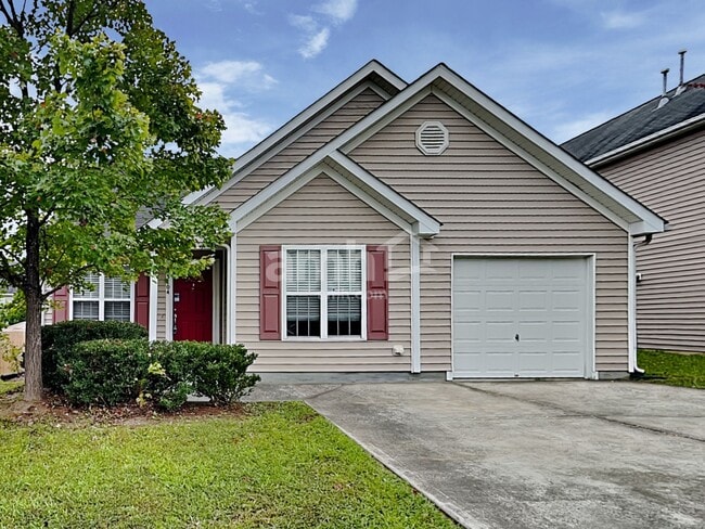 Building Photo - 3104 Forrestal Dr