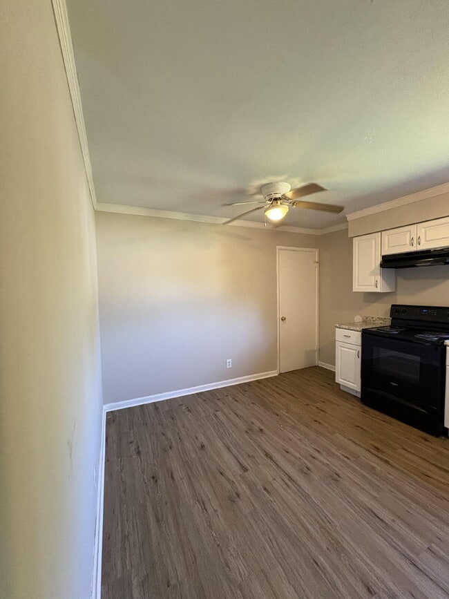 Photo - "Charming 3-Bed Home Retreat in Saint Loui...