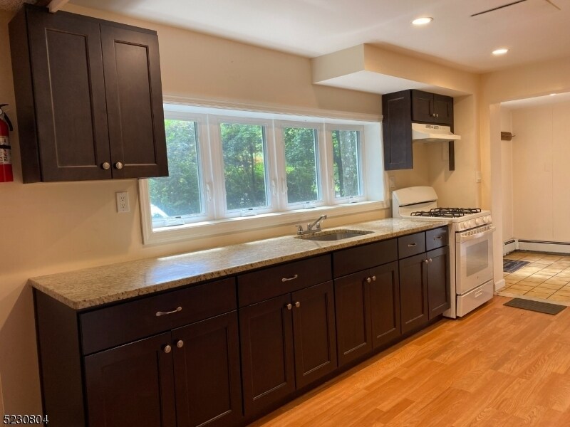 Foto principal - 1805 Union Valley Rd