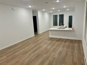 Building Photo - 8282 Boundary Waters Dr