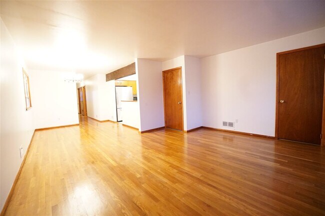 Foto del edificio - 170 Prospect Ave