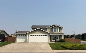 Building Photo - 4003 Messara Ln