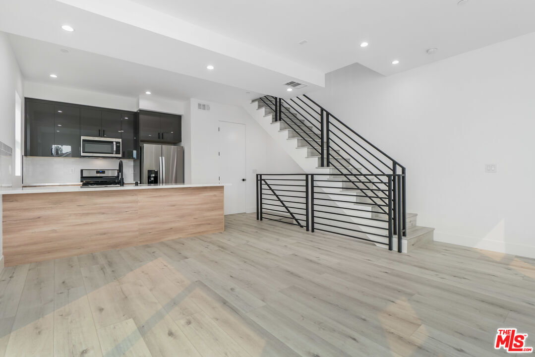Foto principal - 522 Wilton Pl