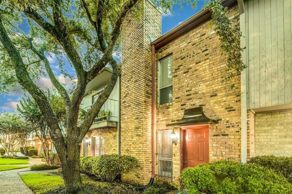 6111 Beverly Hill St Unit 40, Houston, TX 77057 Condo for Rent in Houston, TX