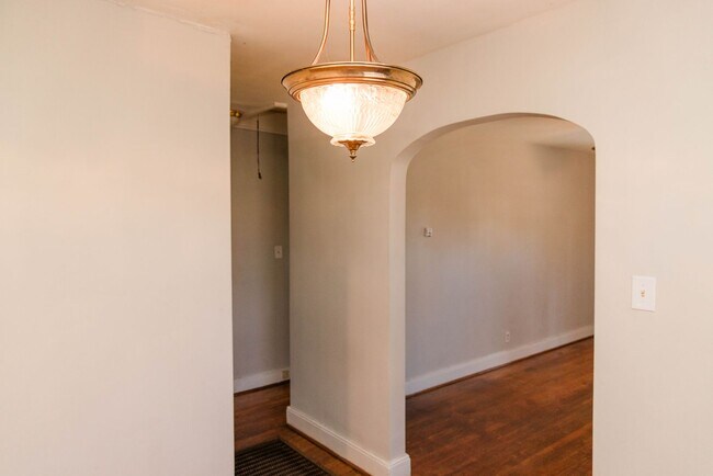 Foto del edificio - 113 E 35th St