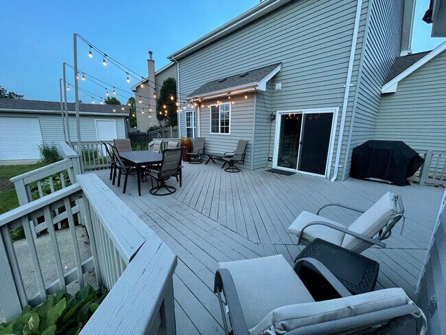 Building Photo - 1629 Silver Springs Ct