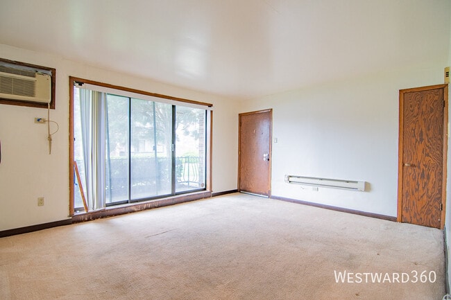 Foto del edificio - 1665 Harbor Ave