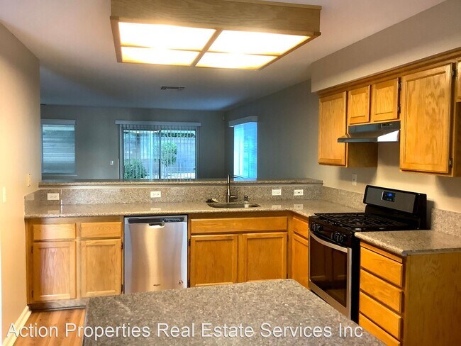Building Photo - 4 br, 2 bath House - 4016 Monte Verde Drive