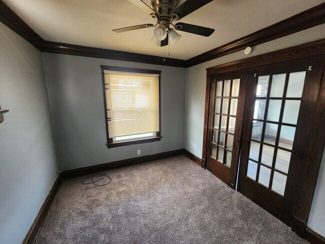 Foto del edificio - 13013 Soika Ave
