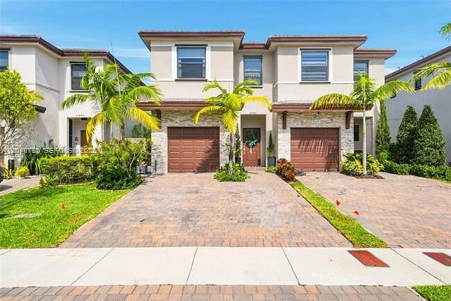 Photo - 25540 SW 108th Ave th 25540, Homestead, FL 33032
