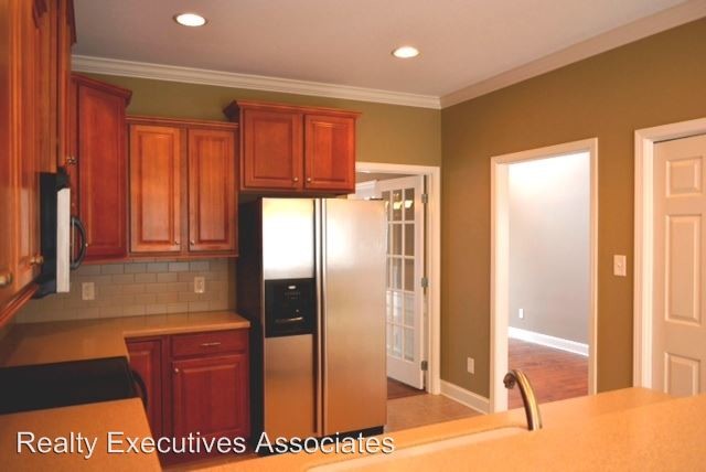 Foto del edificio - 7004 Wyndham Pointe Ln