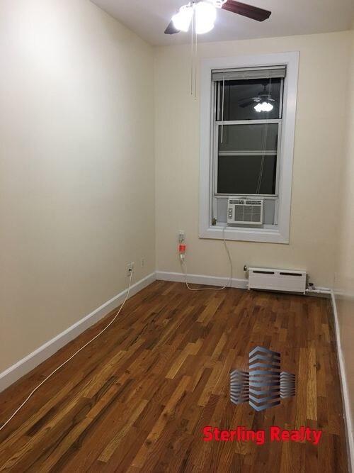 Building Photo - 3614 Ditmars Blvd