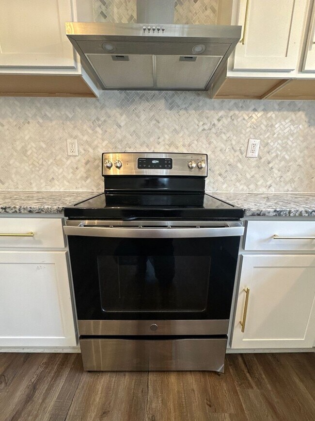 Foto del edificio - Charming 3 bedroom on Hamilton St