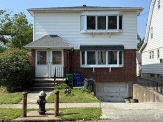 Building Photo - 188-03 42nd Ave