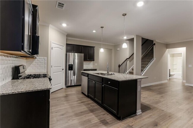 Foto del edificio - 143 Cool Creek Ct