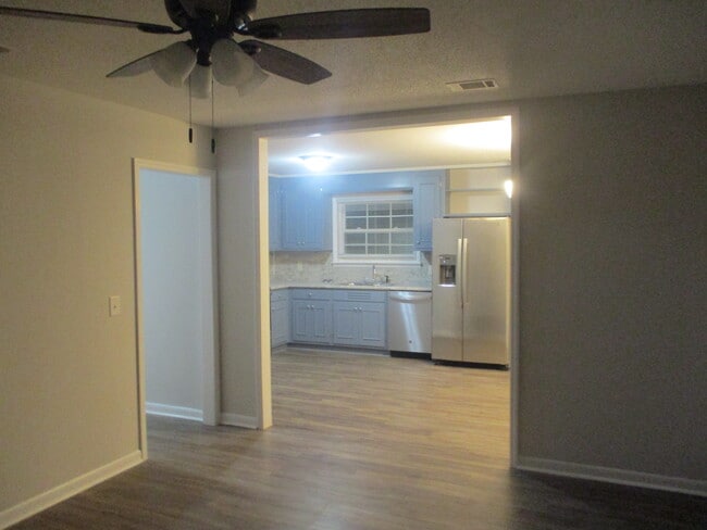 Building Photo - 2351 GA-24