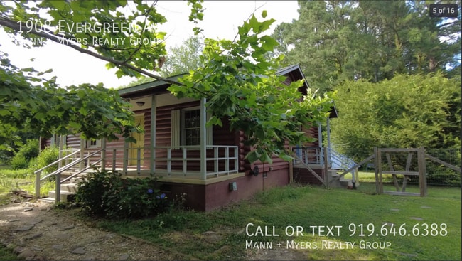 Foto del edificio - 1908 Evergreen Ave