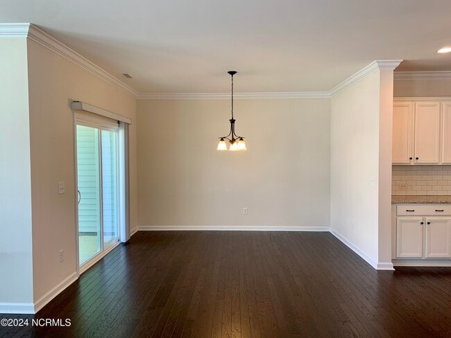 Building Photo - 1426 Southpoint Trl