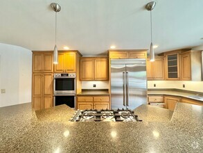 Building Photo - 9511 Bass Dr