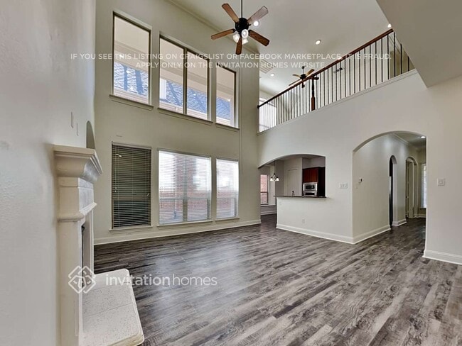 Foto del edificio - 2449 Sunderland Ln