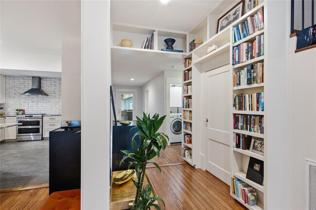 Foto del edificio - 906 Willow St