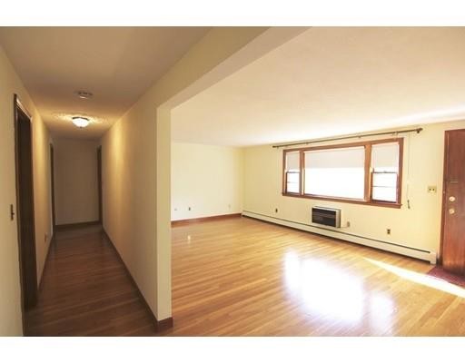 Building Photo - 16 Parsons St