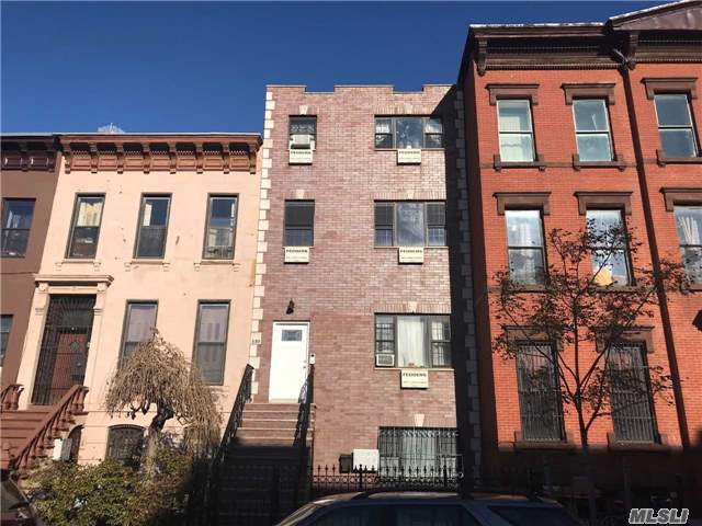 Primary Photo - 131 Vernon Ave