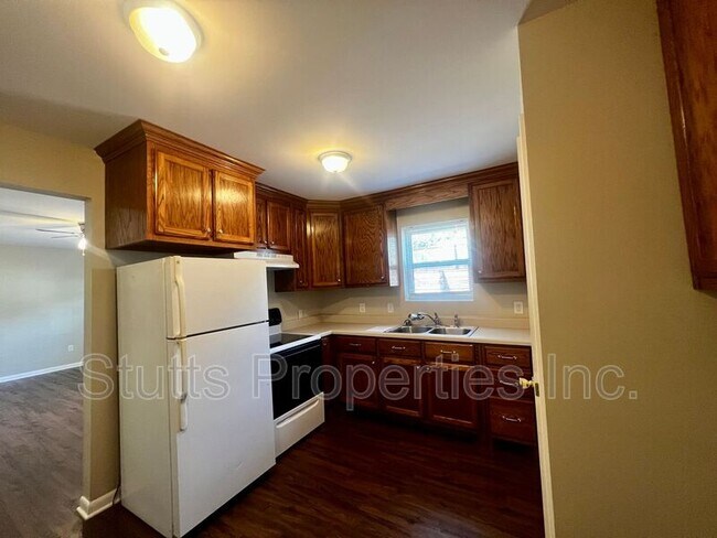 Foto del edificio - 900 N Montgomery Ave