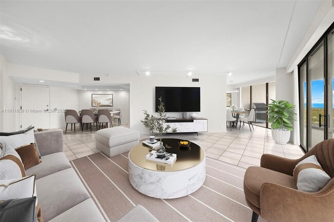 Foto del edificio - 19707 Turnberry Way