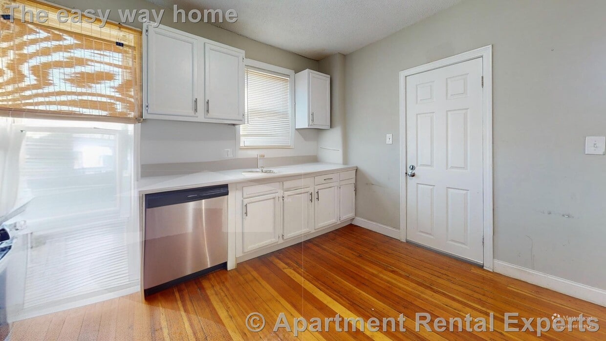Photo - 280 Mcgrath Hwy Unit #3