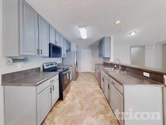 Foto del edificio - 6669 Southern Oaks Dr