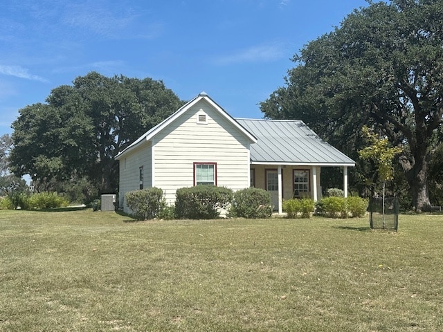 Back of house - 38400 Interstate 10 W