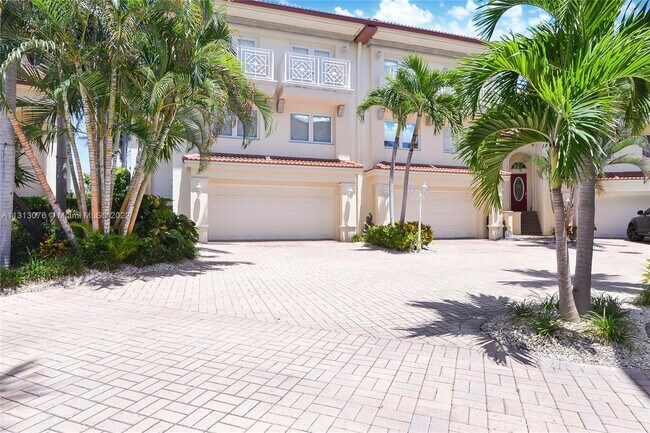 Foto del edificio - 3963 NE 171st St
