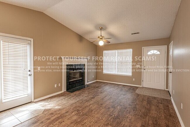 Foto del edificio - 3195 W Woodfield Way