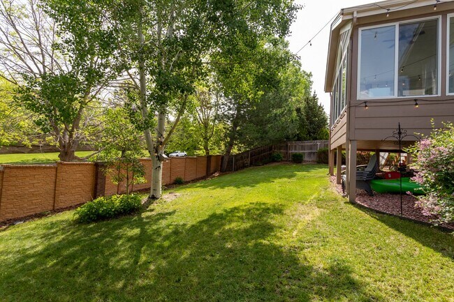 Foto del edificio - Charming 4-Bedroom Home in Prime Location!!!