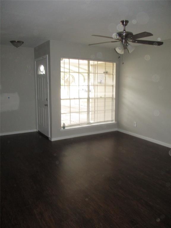 Foto del edificio - 6430 Cinnamon Oaks Dr