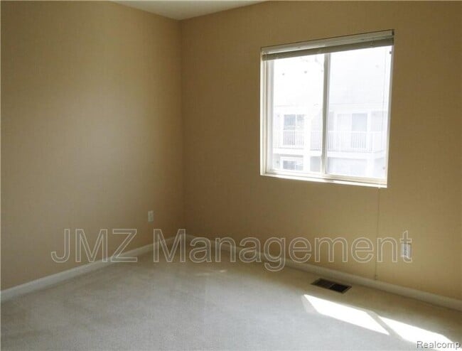 Building Photo - 1144 Faulkner