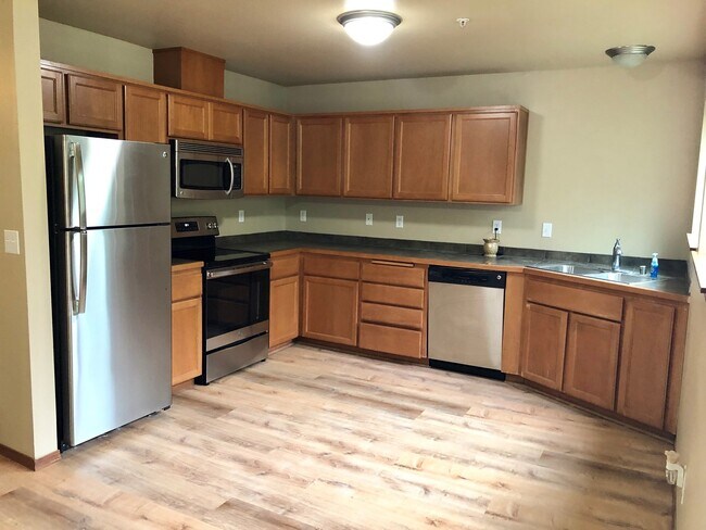 Foto del edificio - Gorgeous Mandalay Estate Townhome!