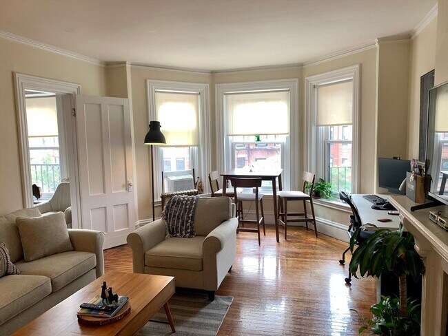 Foto del edificio - 217 Newbury St