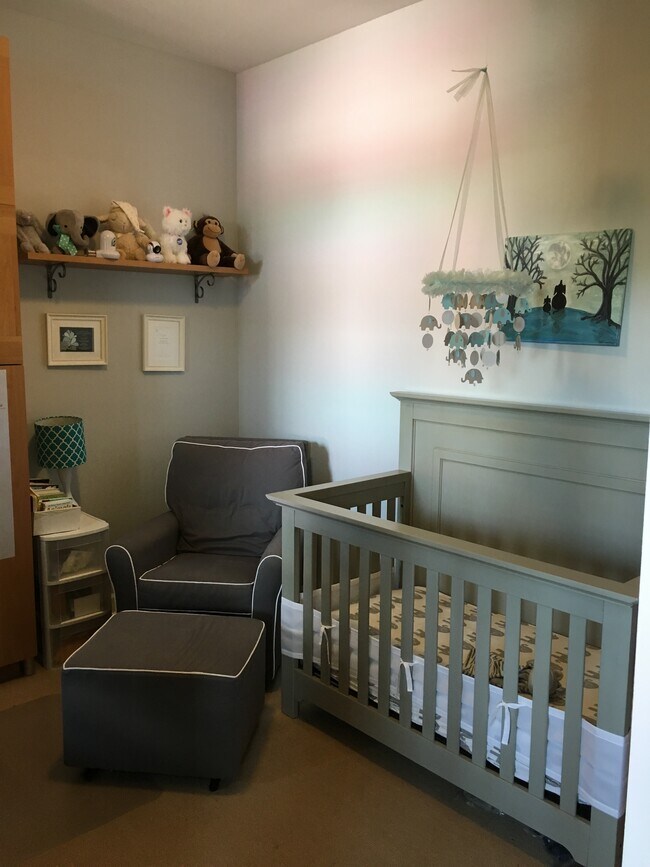 Foto del edificio - 3113 West Lawrence Avenue