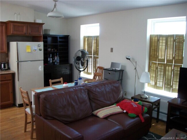 Foto del edificio - 208 Wooster St
