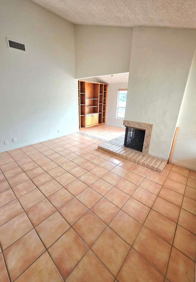 Foto del edificio - 40329 Sagewood Dr