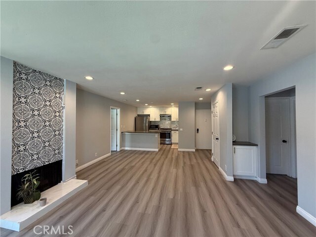 Foto del edificio - 2380 S Diamond Bar Blvd
